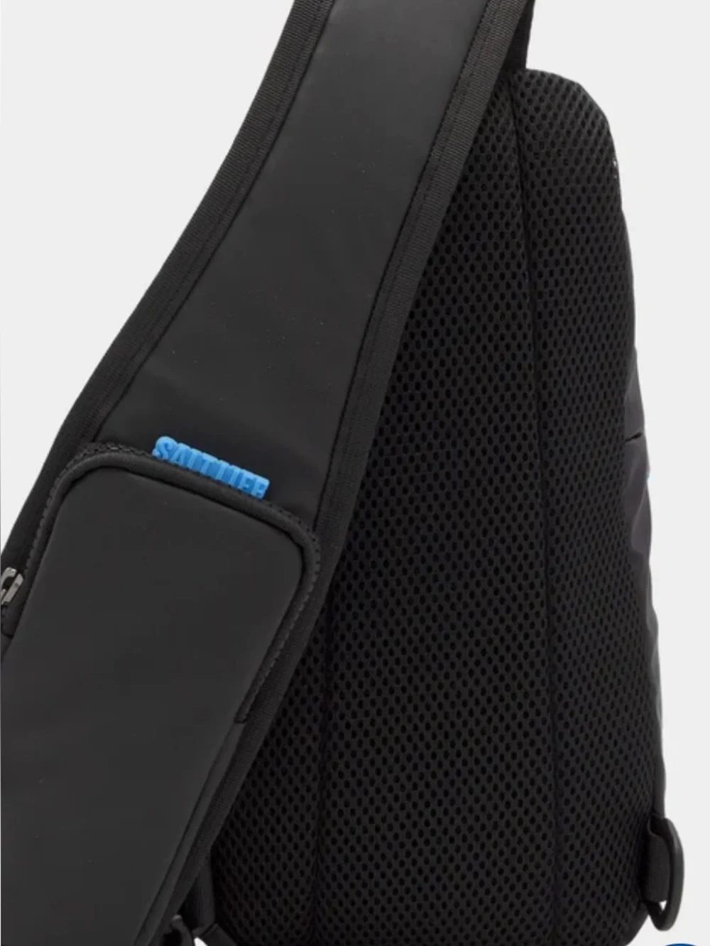 Men’s sling bag by SALTLIFE